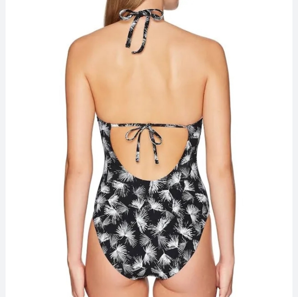 La Blanca Petal Pusher One-Piece Women's - Picture 3 of 14